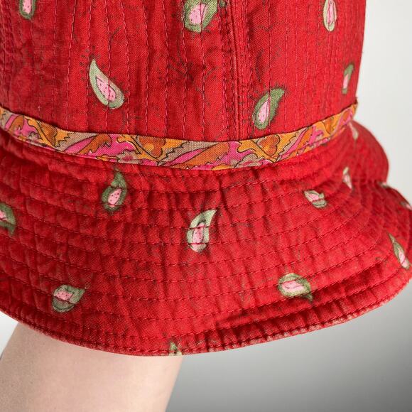 90s Vintage Quilted Paisley Bucket Hat Red - Picture 5 of 8